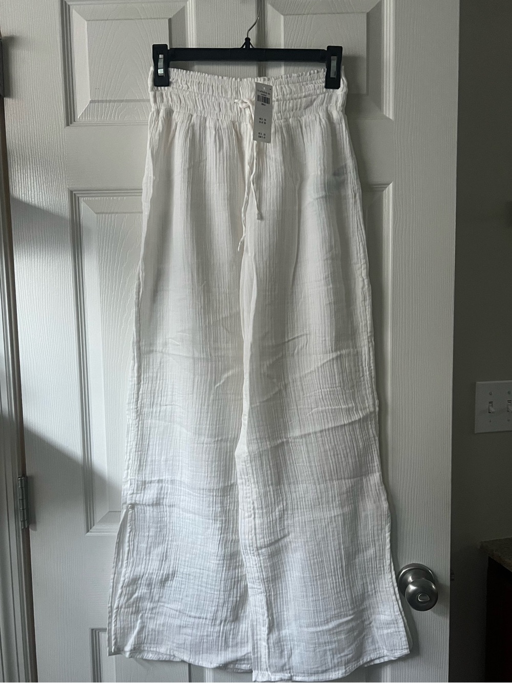 Women's Lightweight White Wide-Leg Lounge Pants